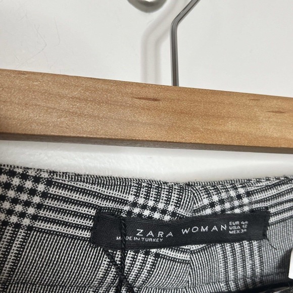 Zara Glen Plaid Cropped Trouser Dress Pants Black White Womens Size 12 - Picture 4 of 8